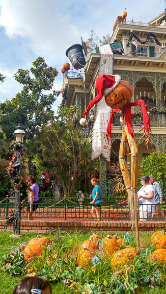 Haunted Mansion decked out for Halloween